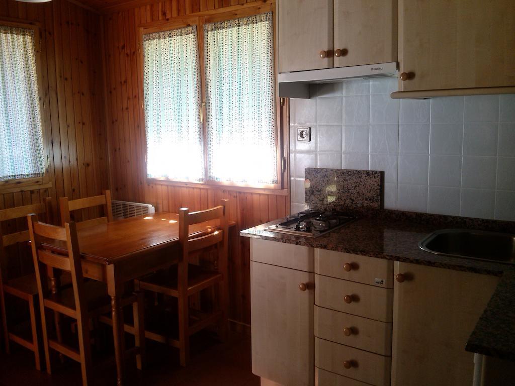 Camping Cobijo Vinuesa Habitación foto
